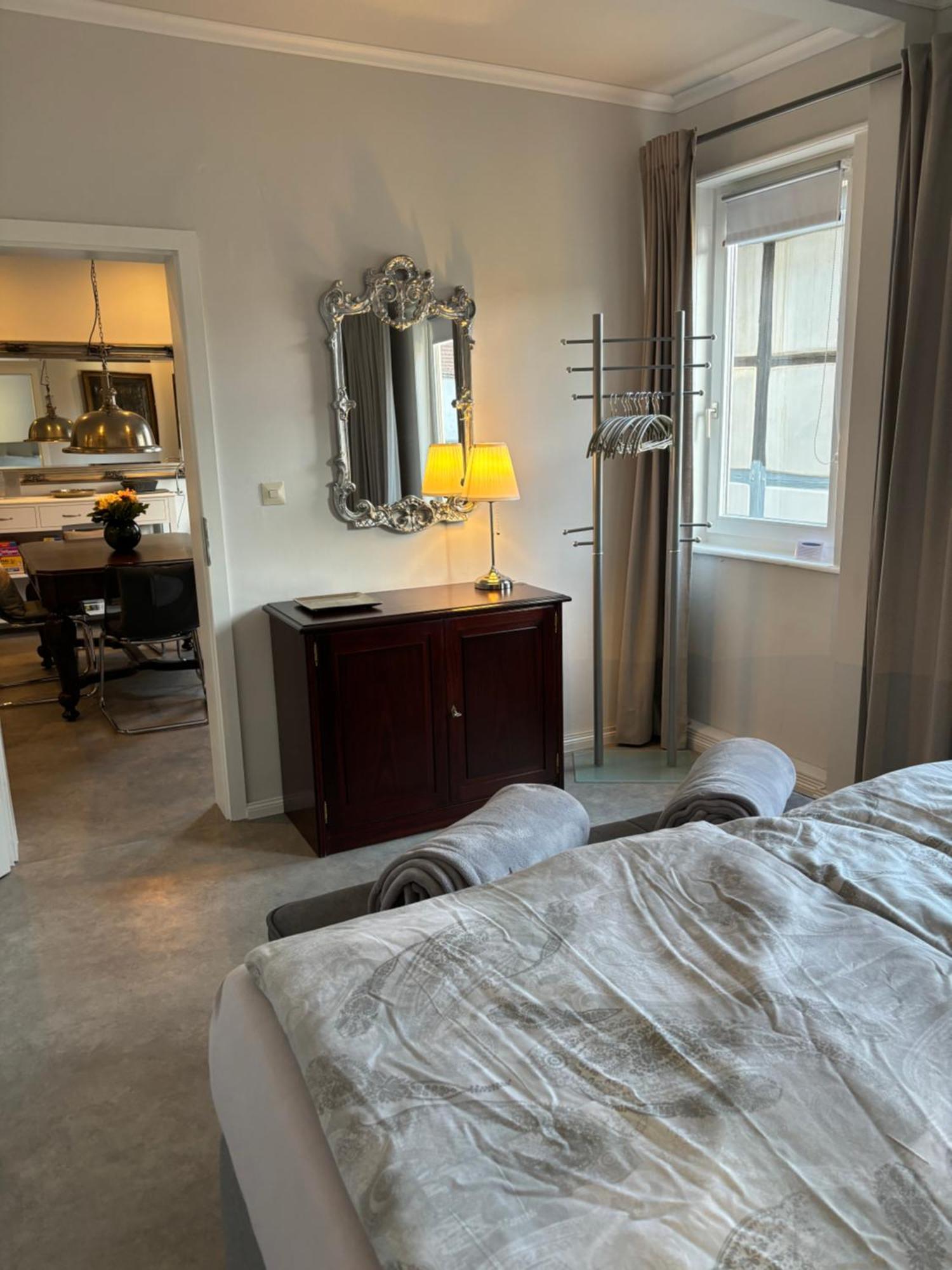 Ambiente Am Breiten Tor Apartment 1 戈斯拉尔 外观 照片